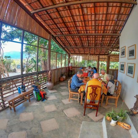 Donana Hostel De Guine Guine de Baixo Buitenkant foto